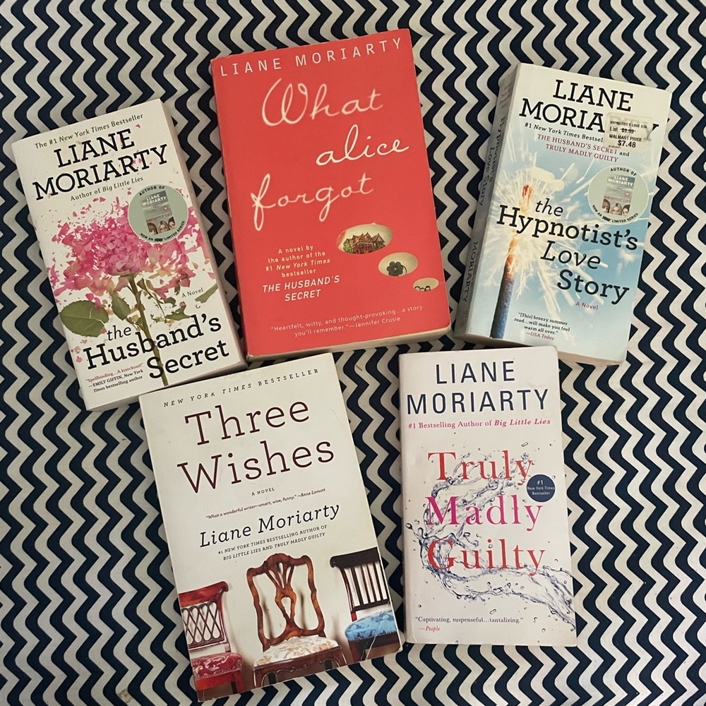📚 BookTok: Liane Moriarty Books